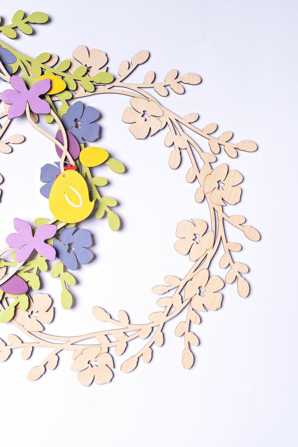 Decorative wreath-coloring "Spring"