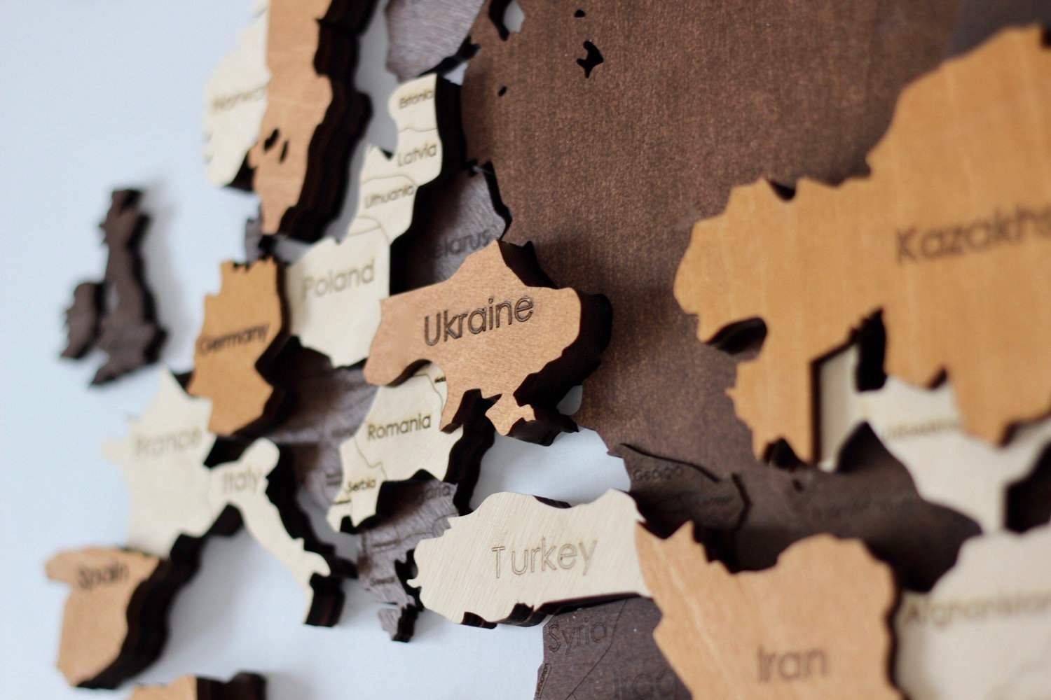 деревяна карта світу